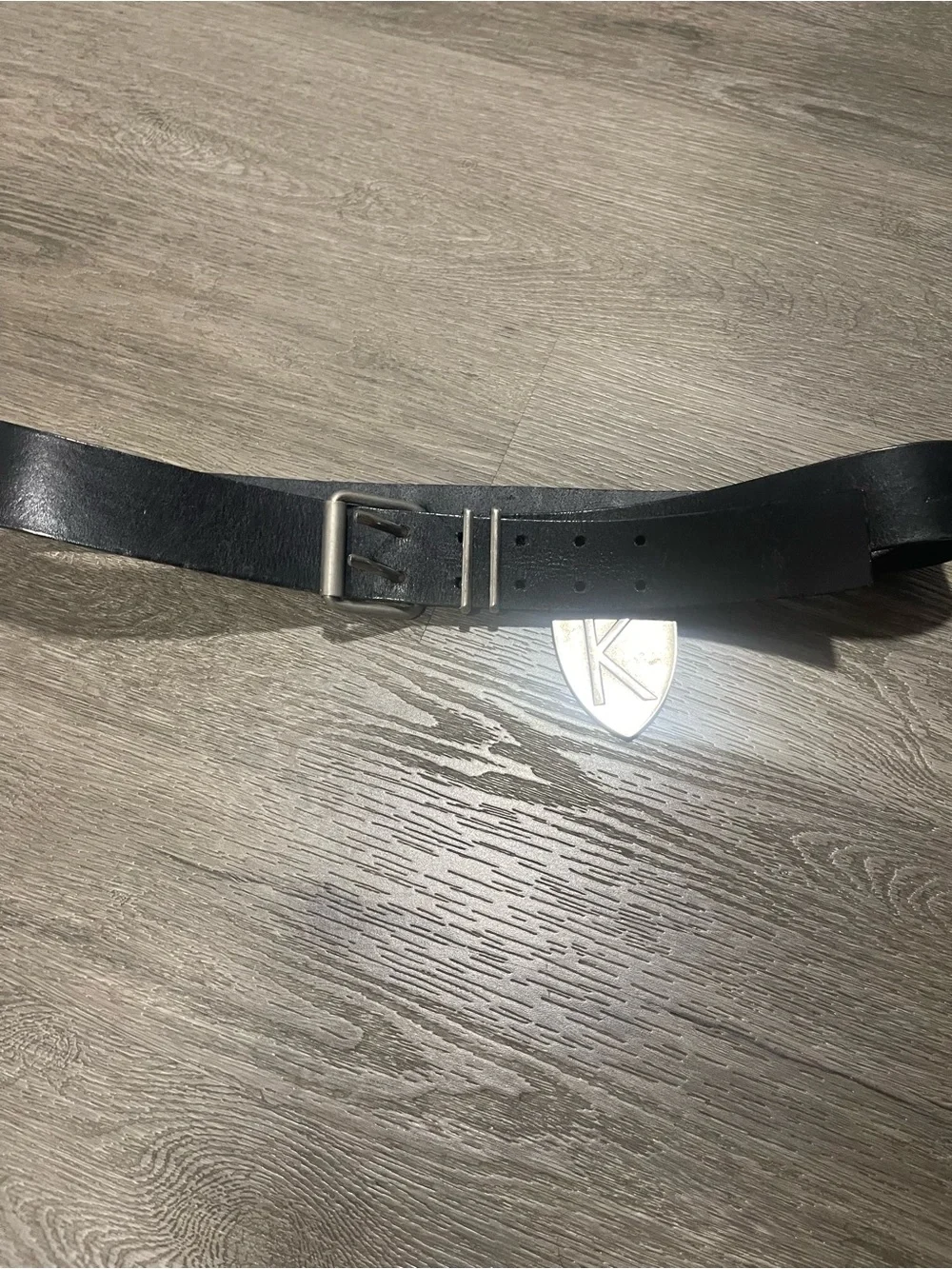 Kyuso Black Leather Men’s Belt with Silver Nameplate Accents by